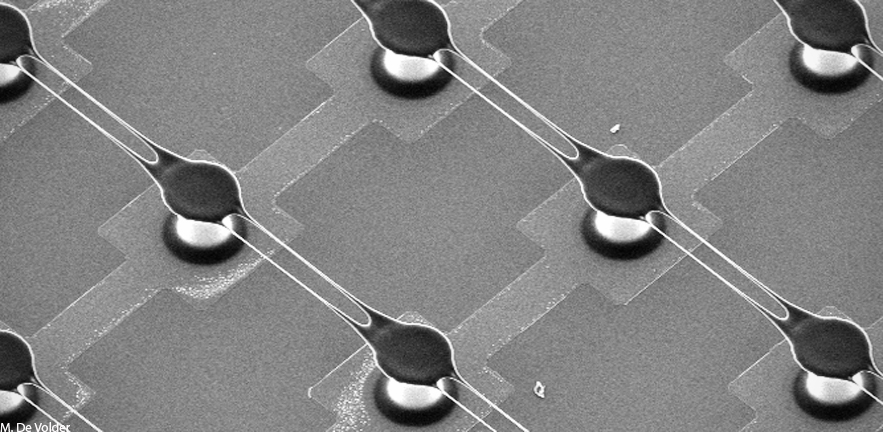 Susoended Carbon Nanowires